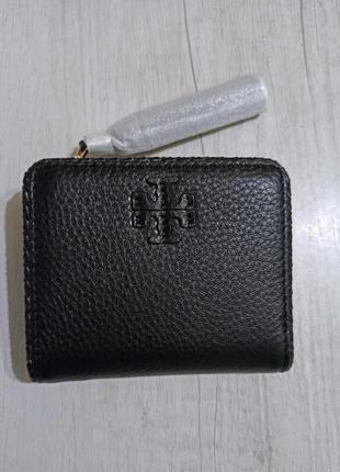 Міні-гаманець tory burch taylor
оригінал4 фото