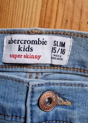 Брендовые фирменные подростковые легкие летние демисезонные стрейчевые джинсы aberumbie &amp; fitch,оригинал,новые с бирками,15-16 лет.4 фото