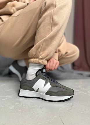 Кросівки в стилі new balance 327