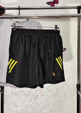 Шорти adidas (оригінал).