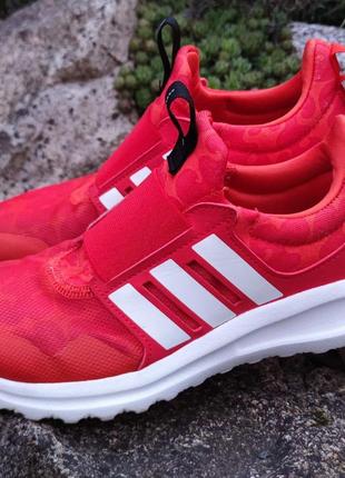 Кроссовки adidas размер35.5(22.5 см)