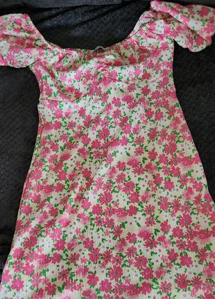 Плаття сукня квітковий принт літня stradivarius