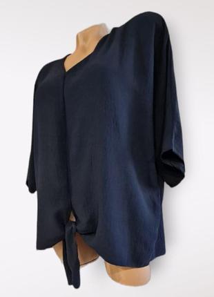 Гарна блузка.