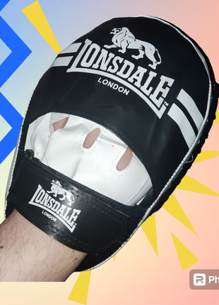 Боксерська лапа lonsdale