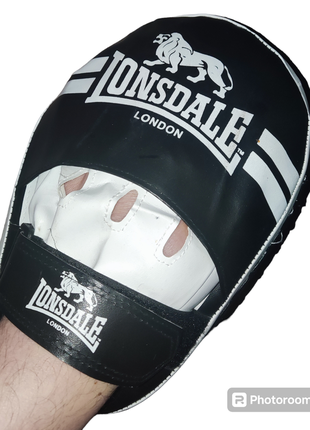 Боксерська лапа lonsdale2 фото
