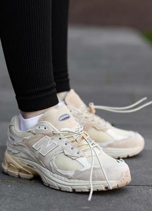 Женские кроссовки new balance 2002r beige6 фото