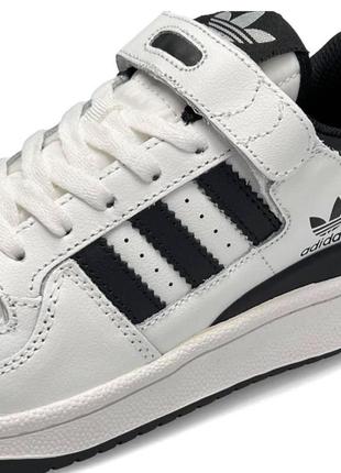 Стильні кросівки adidas forum low jokes black  женские кроссовки адидас на липучке белые с чёрным5 фото
