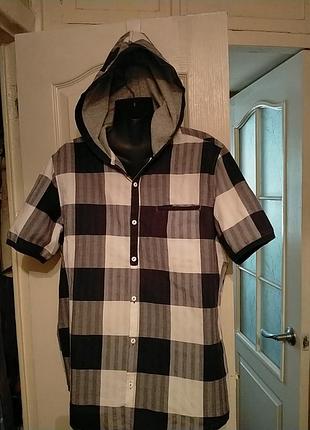 Рубашка летняя с капюшоном