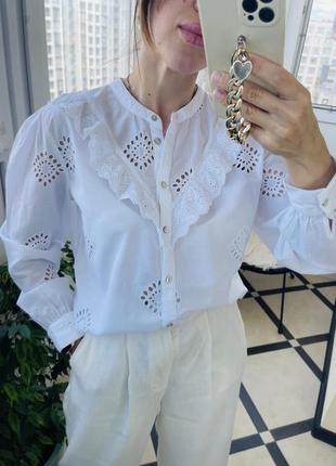 Белая рубашка с кружева прошва