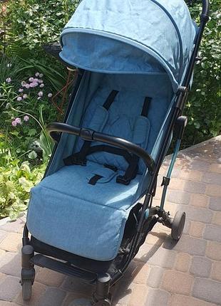 Прогулянкова коляска chicco trolley me
