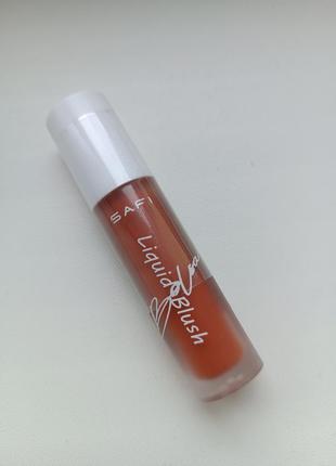 Рідкі рум'яна для обличчя safi тон 02 torrid