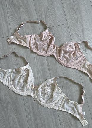 Бюсты 2 шт на лето супер!!!