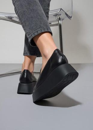 36-41 рр лофери натуральна шкіра/замша бежевий, чорний