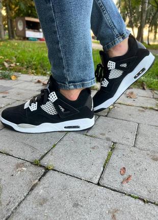 Мужские кроссовки jordan 4 black white6 фото