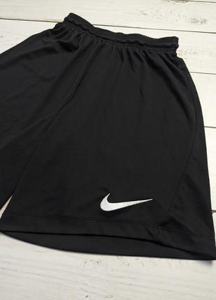 Чоловічі легкі спортивні шорти nike training dri fit / найк драй фіт оригінал чорні тренувальні4 фото