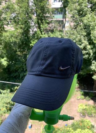 Кепка nba nike air force 1 low lakers release date