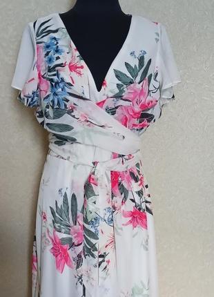 Дуже  гарна сукня dorothy perkins.