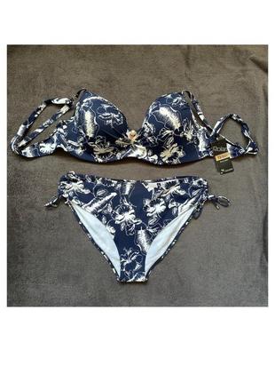 Красивый купальник