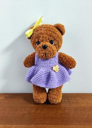 Ведмедик плюшевий