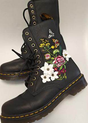 Ботинки черные dr. martens
