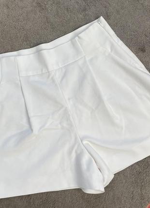Шорти zara