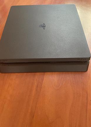 Playstation 4 slim 1 tb