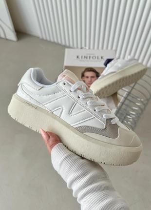 Классные женские кроссовки new balance ct302 white moonbeam белые