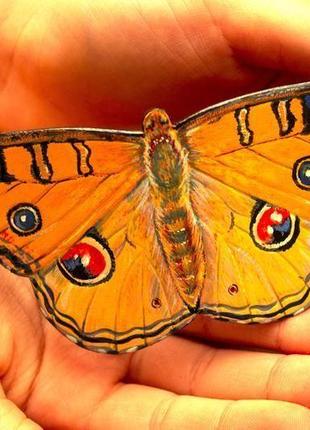 Шкіряна шпилька метелик
