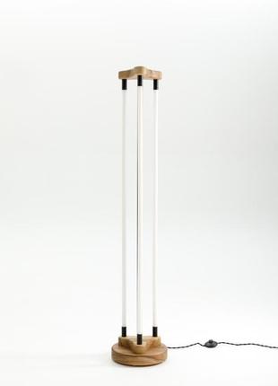 Дизайнерский напольный светильник