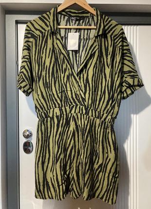 Комбінезон з шортами