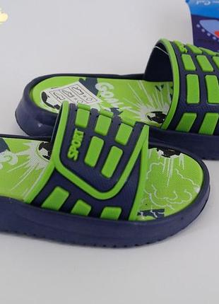 Super cool детские шлепки мальчику "футбол синие с салатовым