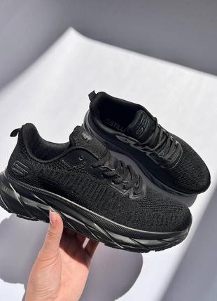 Дихаючі чоловічі кросівки