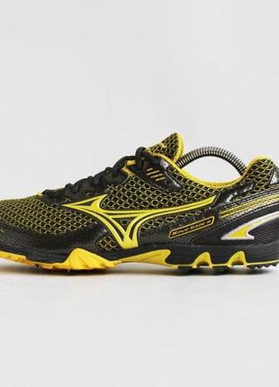 Бігові шиповки mizuno wave kaze 4 розмір 42-43