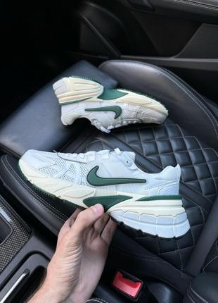 Жіночі кросівки nike runtekk white/green