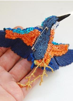 Текстильная брошь-птичка ′зимородок′