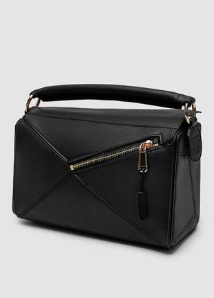 Жіноча сумка loewe small puzzle bag in classic calfskin black  чорна4 фото