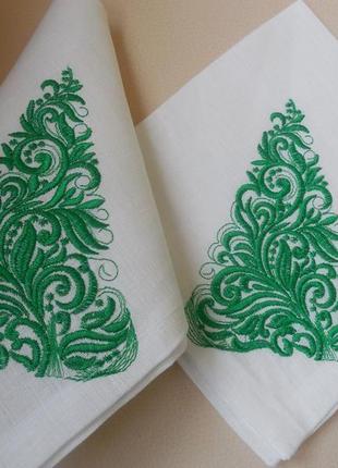 Комплект новорічних серветок "ялинка" з бавовни з вишивкою ручної роботи 6 шт.