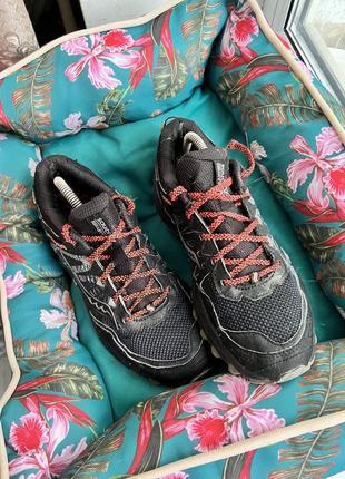 Кроссовки сетка на мембране saucony gore-tex оригинал размер 39 25 см маломерят2 фото