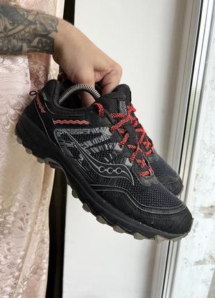Кроссовки сетка на мембране saucony gore-tex оригинал размер 39 25 см маломерят6 фото