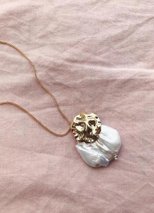 Підвіска з бароковим перлами , натуральний перли