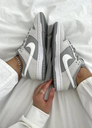 Женские кроссовки The Nike Air Max 90 Infrared in All Its Forms найк данк серого с белым цветами3 фото