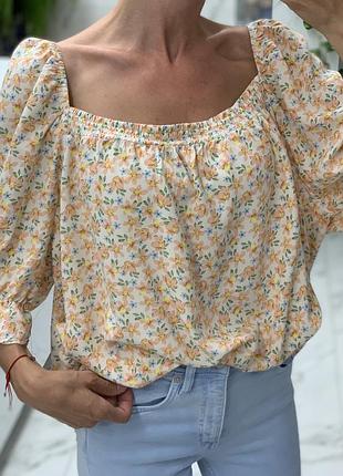 Ефектна блуза в квіти george 14р