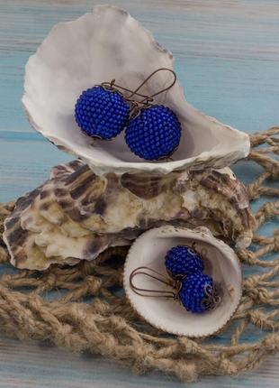 Серьги-шары из бисера матовые синие, 2 размера10 фото