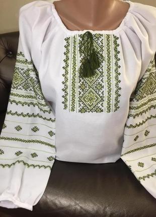Стильна жіноча сорочка на білому домотканому полотні. тм savchukvyshyvka4 фото