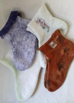 Валяні носки із шерсті2 фото