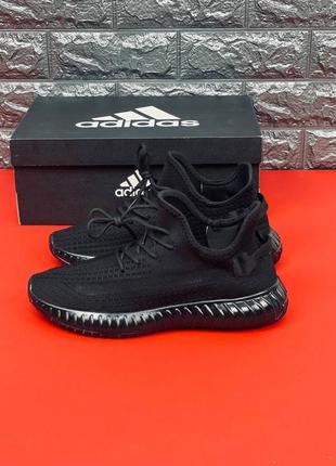 Мужские кроссовки adidas изики чёрного цвета адидас 39-455 фото