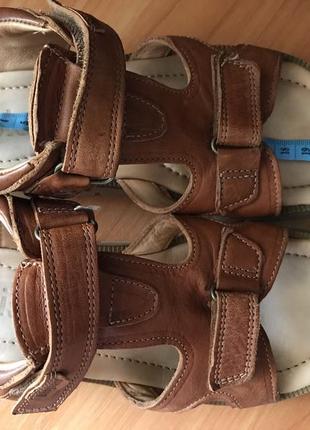 Босоніжки сандалі bisgaard 33 р. шкіра