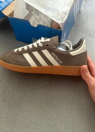 Кросівки adidas spezial