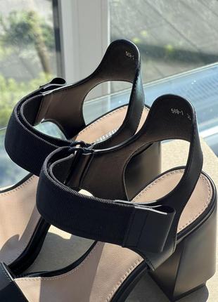 Босоніжки3 фото