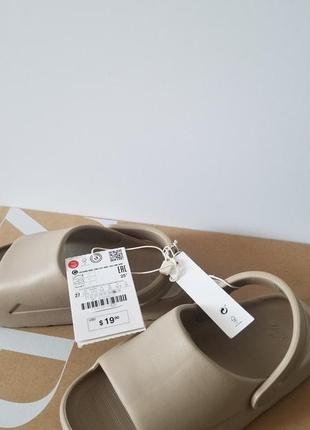 Детские босоножки zara